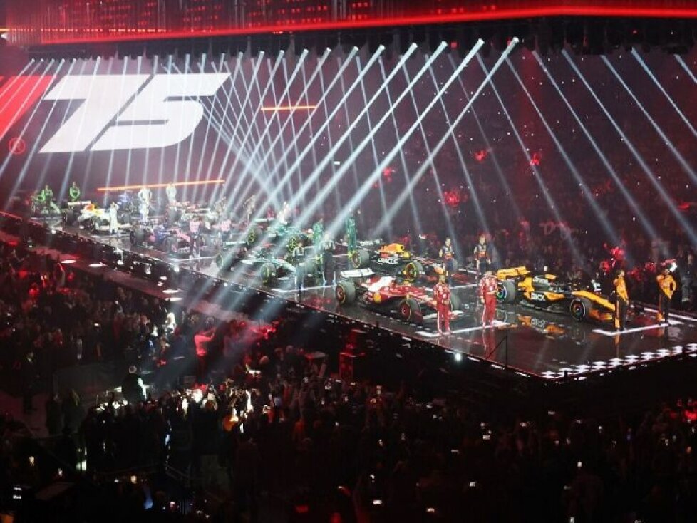 Die zehn Teams bei der Formel-1-Show 2025 in London