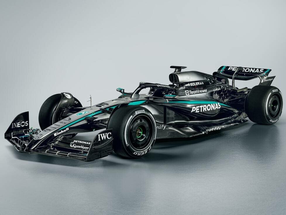Mercedes W16