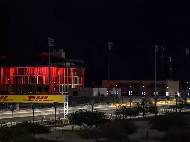 Stromausfall bei Formel-1-Testfahrten in Bahrain 2025 Titel-Bild zur News: Stromausfall bei Formel-1-Testfahrten in Bahrain 2025