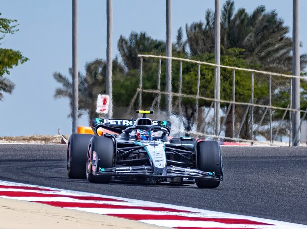 Bestzeit zur Mittagspause: Für Antonelli lief der erste Tag in Bahrain gut Bestzeit zur Mittagspause: Für Antonelli lief der erste Tag in Bahrain gut