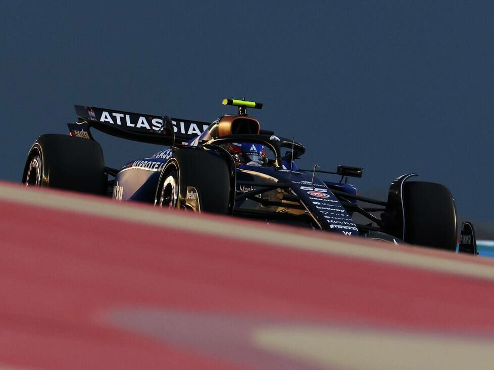 Carlos Sainz (Williams) bei Testfahrten der Formel 1 in Bahrain 2025