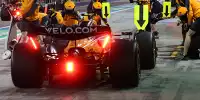 Lando Norris beim Boxenstopp-Training mit der McLaren-Crew