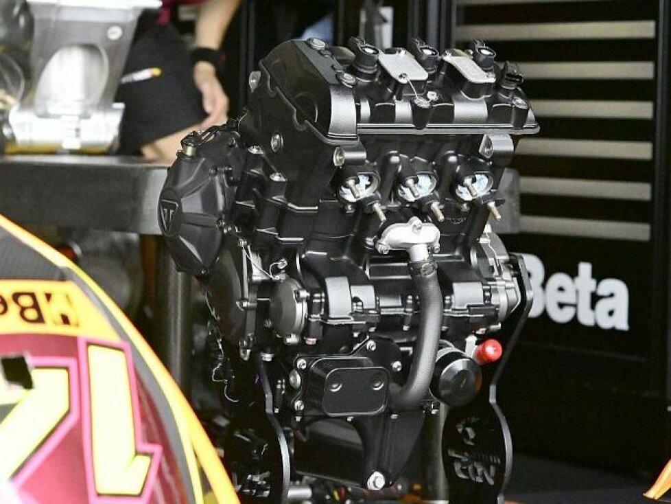 Triumph Dreizylindermotor