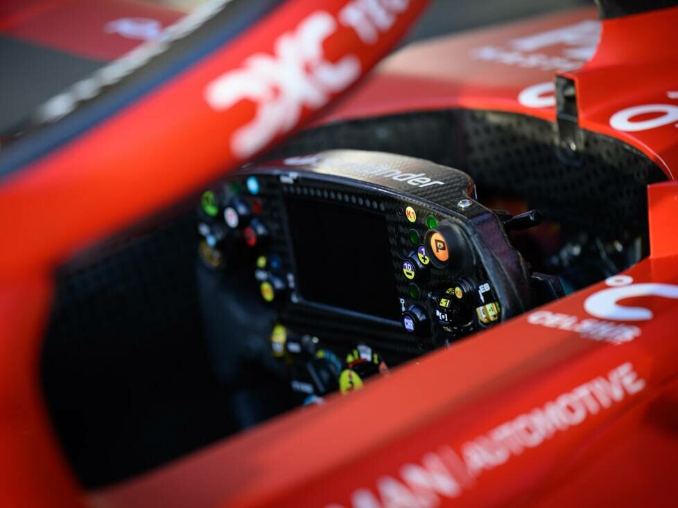 Lenkrad im Ferrari SF-24