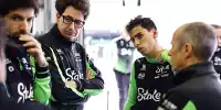 Gabriel Bortoleto, Mattia Binotto und weitere Leute in der Sauber-Garage