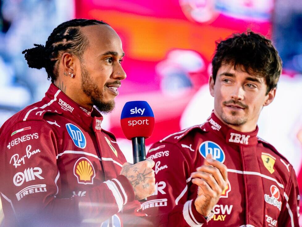 Lewis Hamilton und Charles Leclerc (Ferrari)