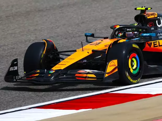 Lando Norris im McLaren MCL39 bei den Formel-1-Wintertests 2025 in Bahrain Titel-Bild zur News: Lando Norris im McLaren MCL39 bei den Formel-1-Wintertests 2025 in Bahrain