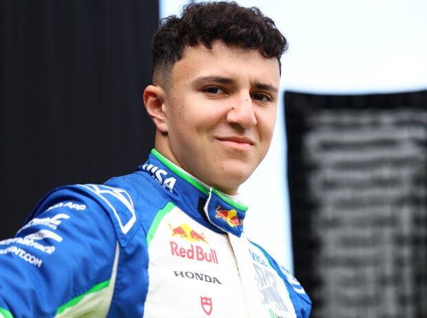 Hinterließ einen guten Eindruck und bekam dafür Lob: Rookie Isack Hadjar Hinterließ einen guten Eindruck und bekam dafür Lob: Rookie Isack Hadjar