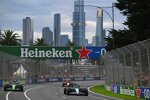 Lance Stroll (Aston Martin), Gabriel Bortoleto (Sauber) und Lando Norris (McLaren) 