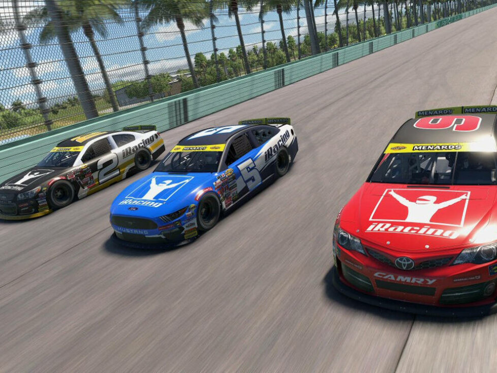 iRacing