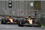 Lando Norris (McLaren) und Oscar Piastri (McLaren) 