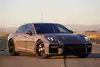 Bild zum Inhalt: Den Porsche Panamera wird es noch lange Zeit mit Benziner geben