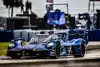 Bild zum Inhalt: Fortschritte beim Aston Martin Valkyrie: Feuertaufe in Sebring geglückt