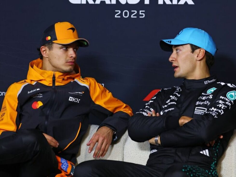 Lando Norris (McLaren) und George Russell (Mercedes) nach dem Formel-1-Rennen in Australien 2025