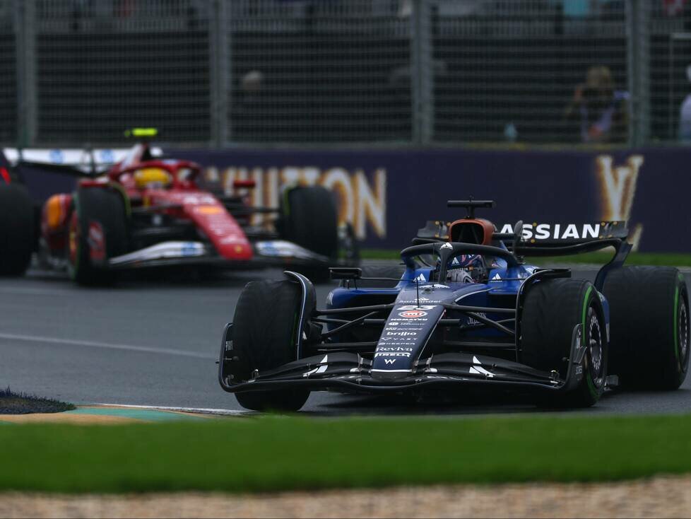 Alexander Albon, Lewis Hamilton