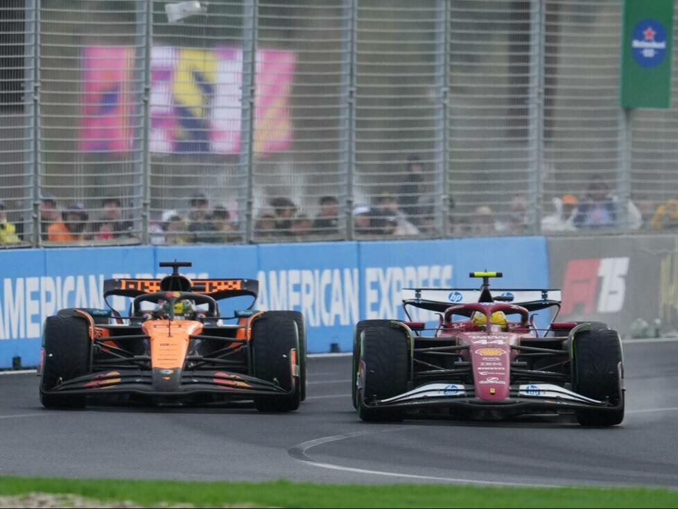 Melbourne 2025: Oscar Piastri überholt Lewis Hamilton außenrum in Kurve 9