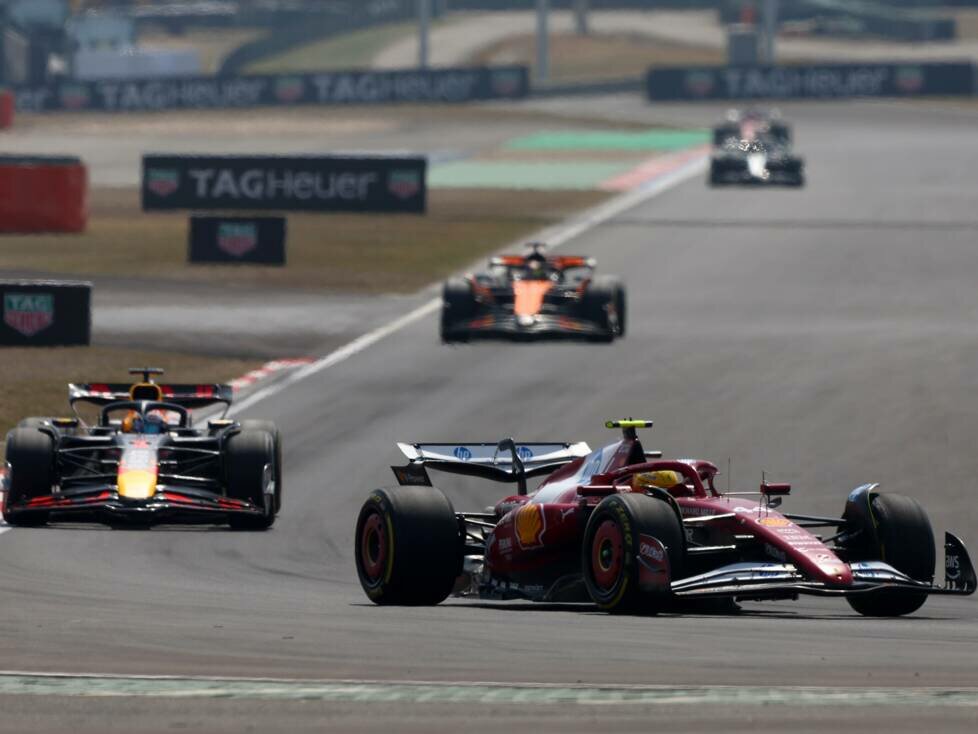 Lewis Hamilton, Max Verstappen, Oscar Piastri