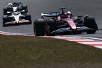 Charles Leclerc (Ferrari) und Yuki Tsunoda (Racing Bulls) 