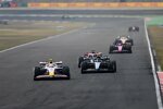 Andrea Kimi Antonelli, Yuki Tsunoda (Racing Bulls) und Esteban Ocon (Haas) 