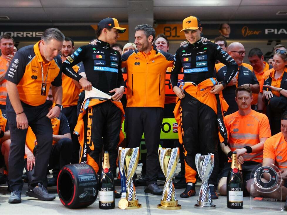 Zak Brown, Lando Norris, Oscar Piastri