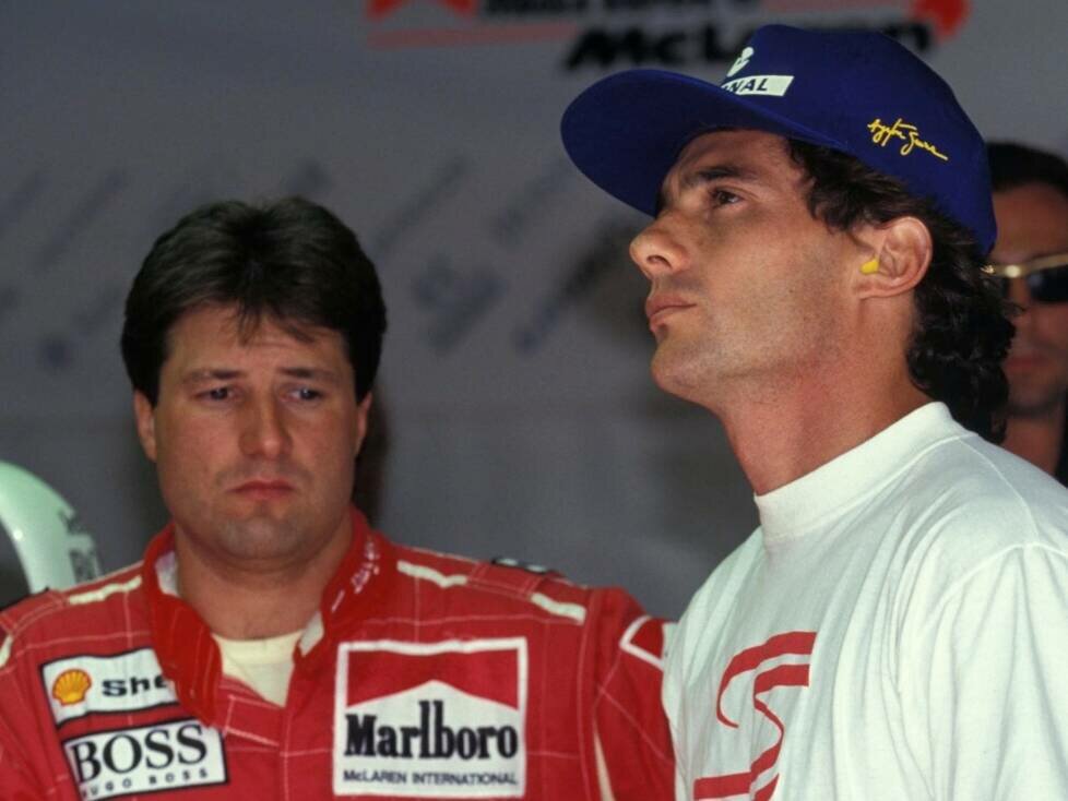 Michael Andretti mit seinem McLaren-Teamkollegen Ayrton Senna 1993 in der Formel 1