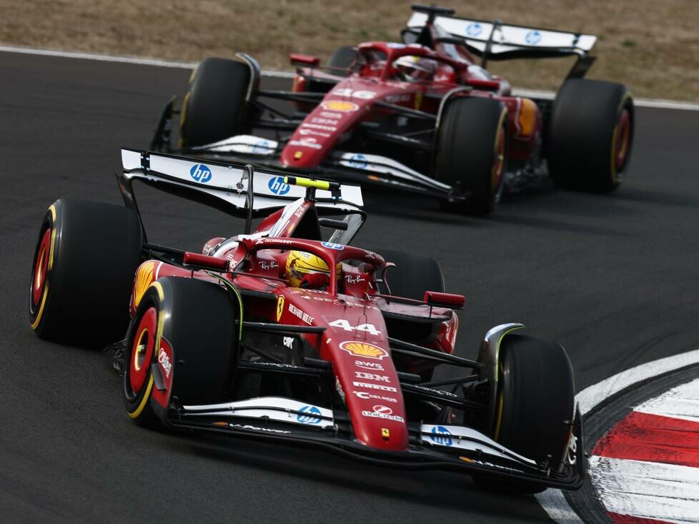 Lewis Hamilton und Charles Leclerc beim Formel-1-Rennen 2025 in China
