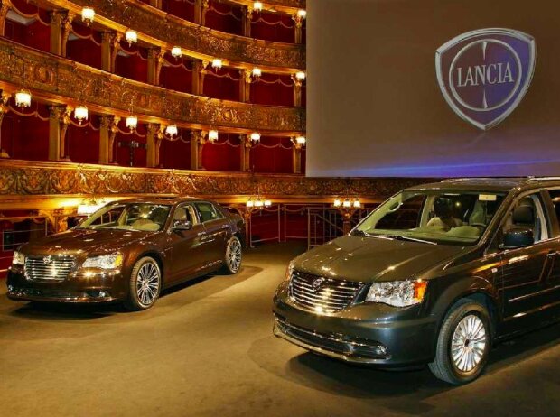 Lancia Thema und Voyager (2011-2014/15) Lancia Thema und Voyager (2011-2014/15)