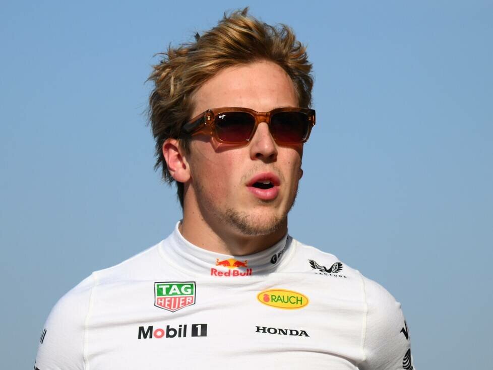 Liam Lawson als Red-Bull-Fahrer im Formel-1-Fahrerlager 2025