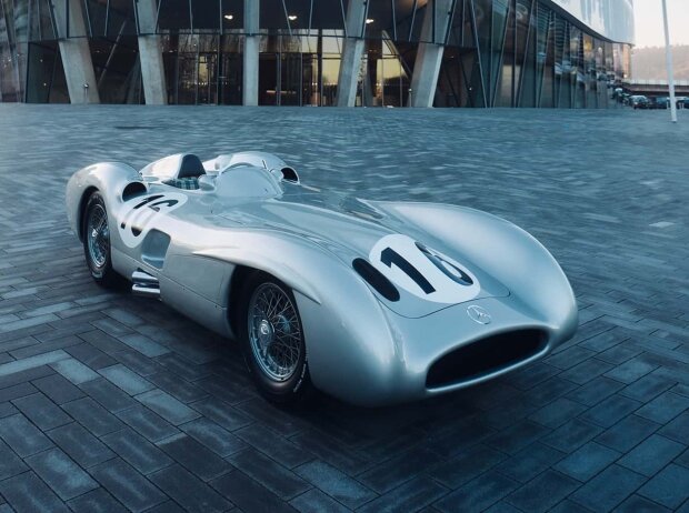 Mercedes-Benz W 196 R Stromlinienwagen von 1954 Mercedes-Benz W 196 R Stromlinienwagen von 1954