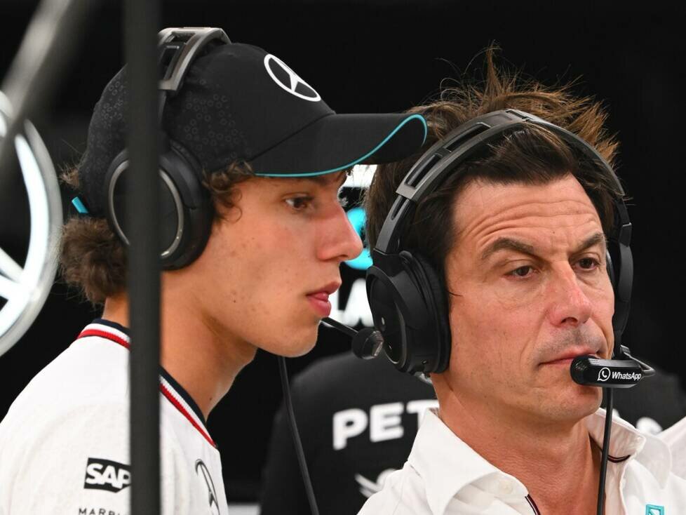 Kimi Antonelli, Toto Wolff