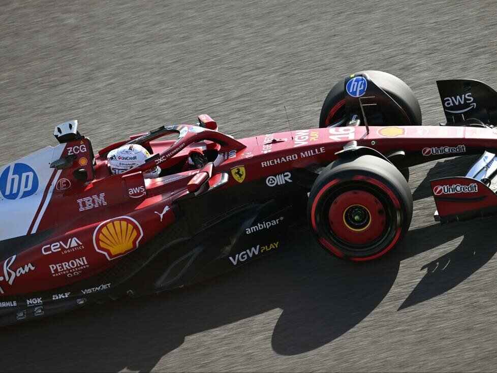 Charles Leclerc (Ferrari SF-25) beim Formel-1-Rennen in Japan 2025