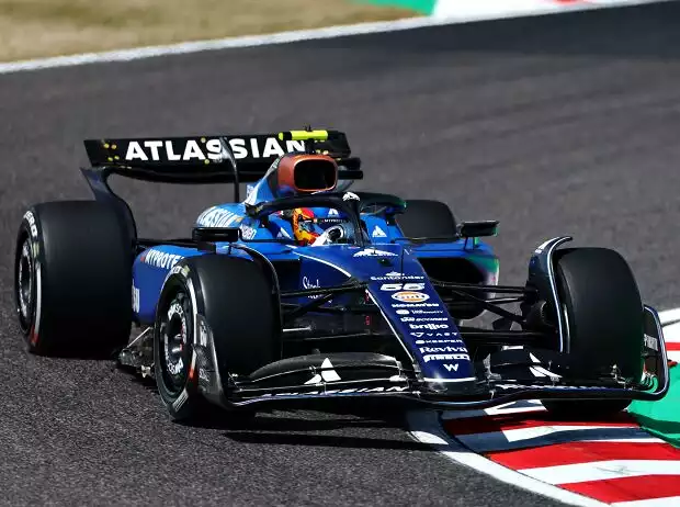Carlos Sainz (Williams) beim Formel-1-Rennen in Japan 2025 Titel-Bild zur News: Carlos Sainz (Williams) beim Formel-1-Rennen in Japan 2025