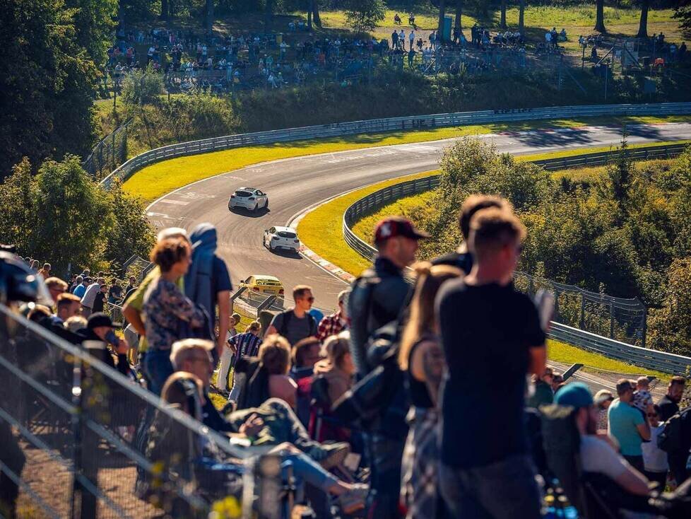 Green Hell Driving Days - Emotionen erleben, Geschichte spüren