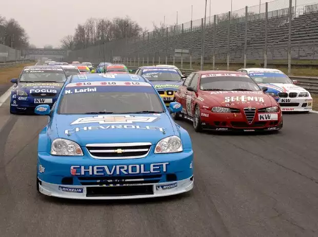 Das Feld der Tourenwagen-WM (WTCC) 2005 in Monza Titel-Bild zur News: Das Feld der Tourenwagen-WM (WTCC) 2005 in Monza