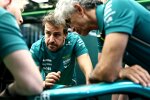 Fernando Alonso (Aston Martin) 