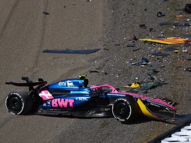 Jack Doohan nach seinem Unfall im Formel-1-Training in Suzuka 2025 Jack Doohan nach seinem Unfall im Formel-1-Training in Suzuka 2025