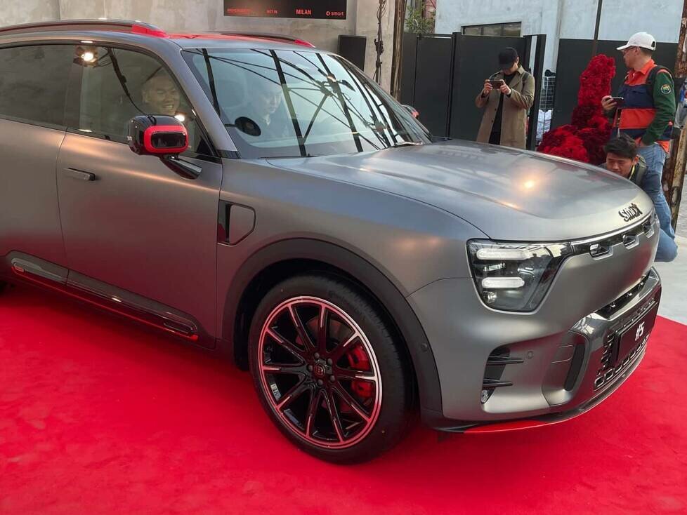 Der smarte #5 Brabus auf der Milan Design Week 2025