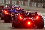 Charles Leclerc (Ferrari), Fernando Alonso (Aston Martin) und Jack Doohan (Alpine) 