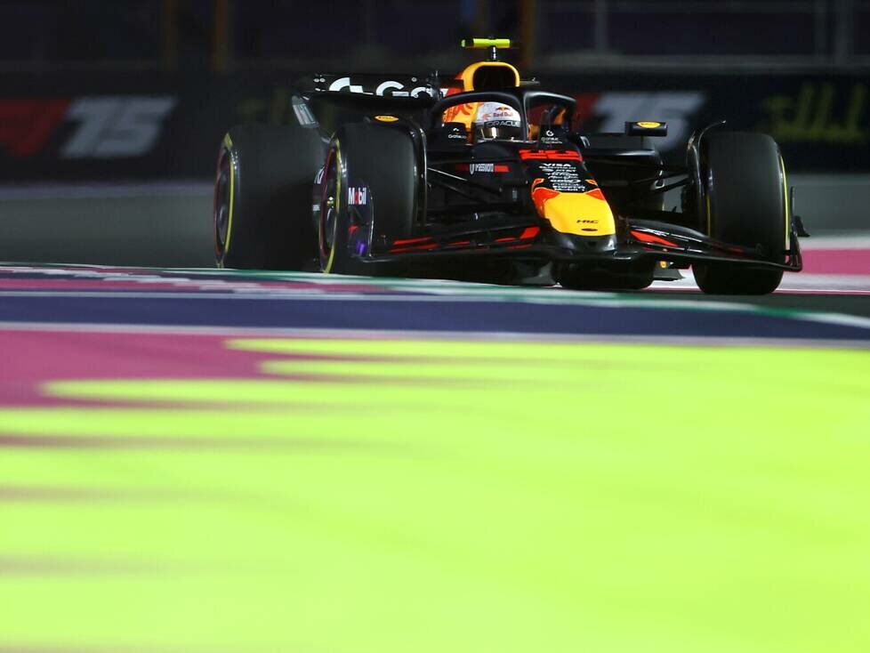 Yuki Tsunoda (Red Bull RB21) beim Formel-1-Rennen in Saudi-Arabien 2025