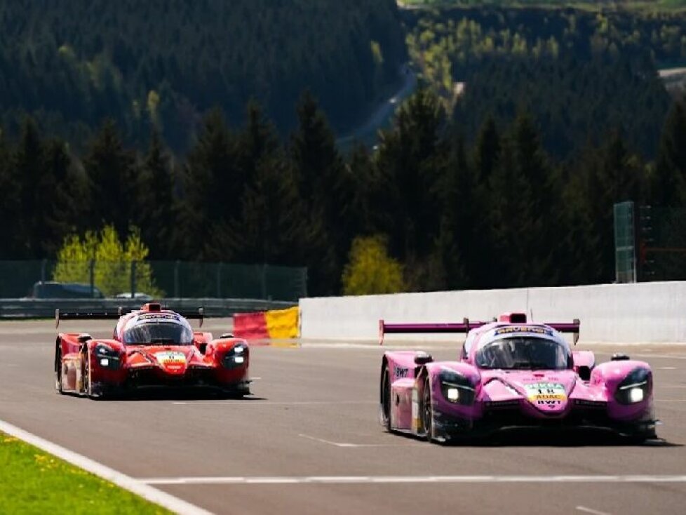 Die beiden Fahrzeuge von Mücke Motorsport fuhren auf die Plätze zwei und drei