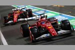 Charles Leclerc (Ferrari) und Lewis Hamilton (Ferrari) 