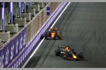 Max Verstappen (Red Bull) und Oscar Piastri (McLaren) 