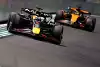 Bild zum Inhalt: Verstappens irre Schweige-Show: Red Bull kritisiert "harsche" Abkürz-Strafe