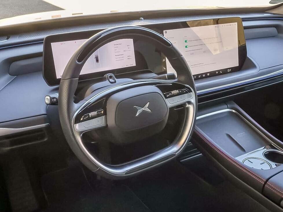 Cockpit des Xpeng P7 RWD Long Range (2025)