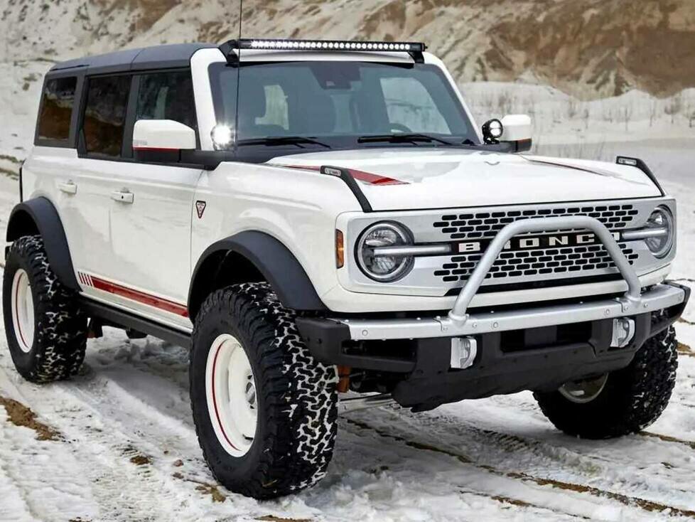 Ford Bronco Sonderanfertigung für Papst Franziskus