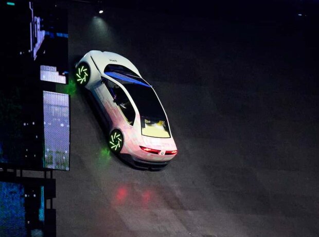 BMW Vision Driving Experience (2025) Premiere in Shanghai BMW Vision Driving Experience (2025) Premiere in Shanghai