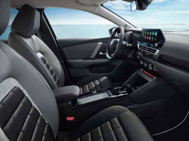 Innenraum des Citroën C4 Collection (2025) Sondermodell Innenraum des Citroën C4 Collection (2025) Sondermodell