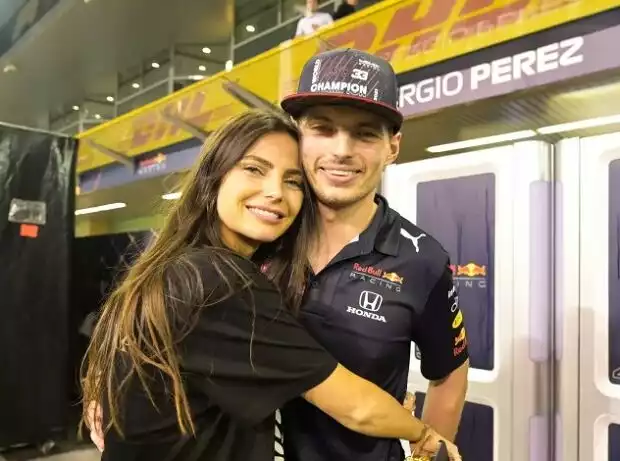 Max Verstappen mit seiner Lebensgefährtin Kelly Piquet Titel-Bild zur News: Max Verstappen mit seiner Lebensgefährtin Kelly Piquet