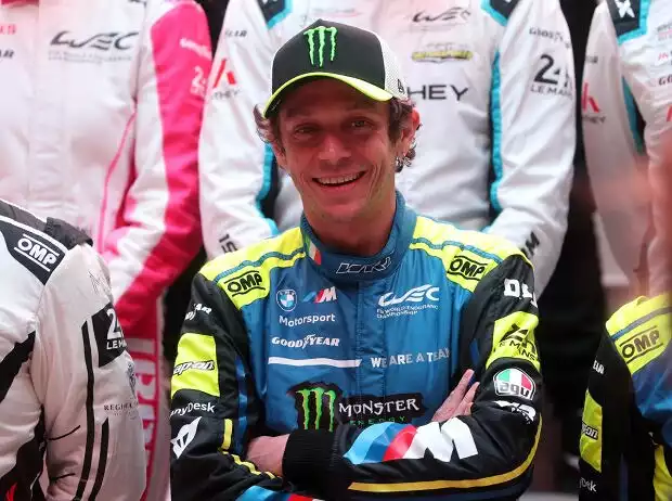 Valentino Rossi im Hypercar? Für den "Doktor" ist das jetzt das Ziel Titel-Bild zur News: Valentino Rossi im Hypercar? Für den "Doktor" ist das jetzt das Ziel