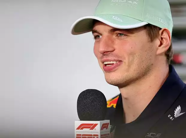 Formel-1-Fahrer Max Verstappen gibt sein erstes Interview als Vater Titel-Bild zur News: Formel-1-Fahrer Max Verstappen gibt sein erstes Interview als Vater